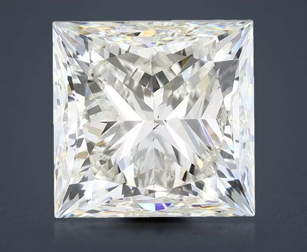 2 Carat · I · VS2 very good Cut
