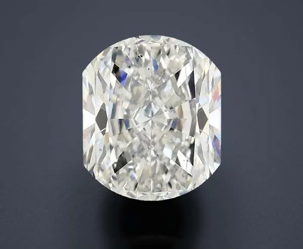 2.55 Carat · E · VS1 Rare Carat Ideal Cut