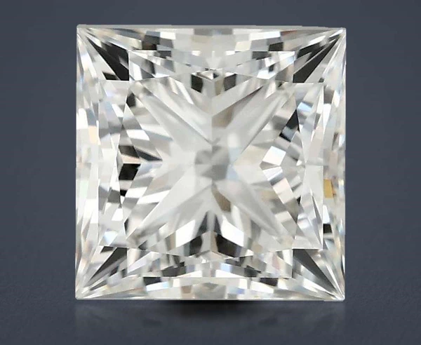 4.14 Carat · G · VVS2 Rare Carat Ideal Cut