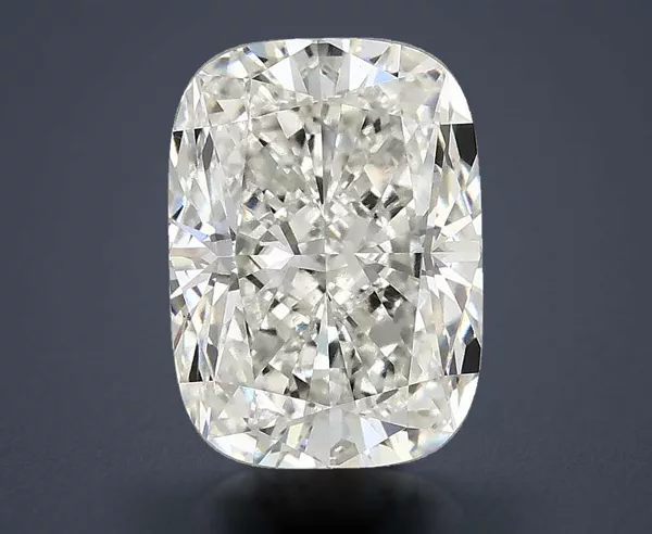 3.02 Carat · G · VS1 Rare Carat Ideal Cut