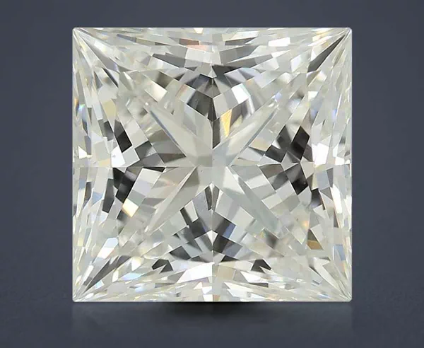 4.33 Carat · F · VS1 Rare Carat Ideal Cut