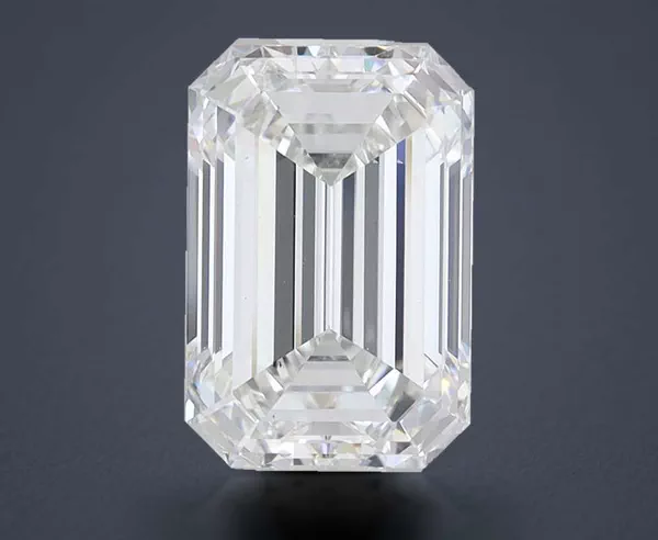 3.51 Carat · F · VS2 Rare Carat Ideal Cut