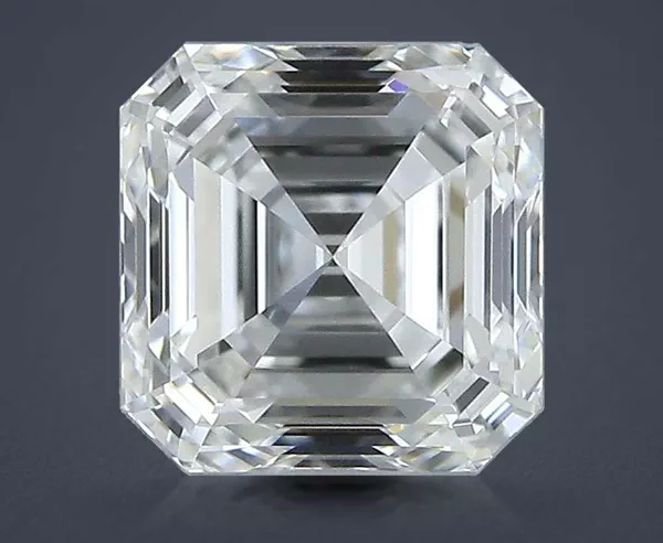0.66 Carat · H · IF Rare Carat Ideal Cut