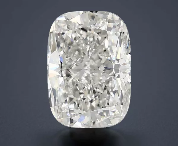 2.81 Carat · E · VS1 Rare Carat Ideal Cut