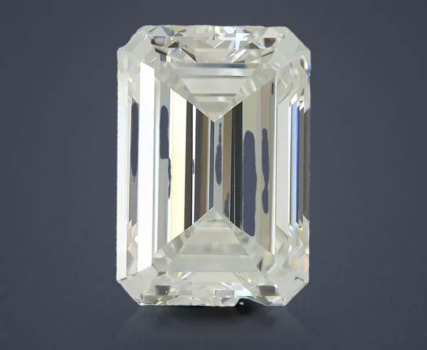 6.55 Carat · E · VS1 Rare Carat Ideal Cut