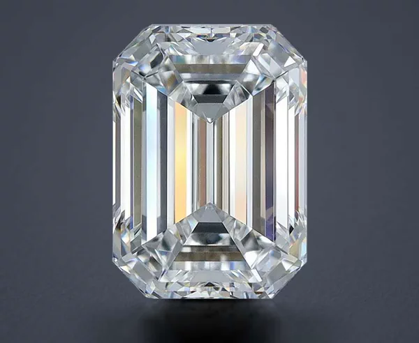 2.01 Carat · E · VVS2 Rare Carat Ideal Cut