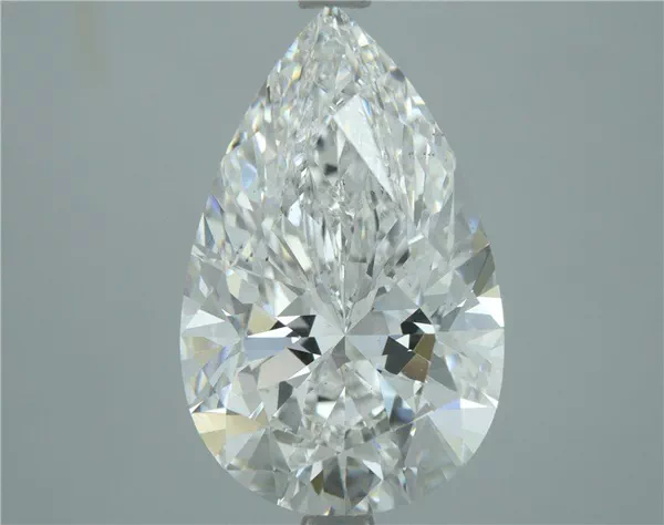 4.35 Carat · E · VS2 Rare Carat Ideal Cut