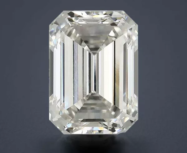 3.11 Carat · G · VVS2 Rare Carat Ideal Cut