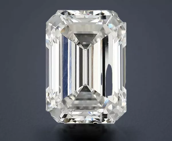3.19 Carat · F · VS1 Rare Carat Ideal Cut