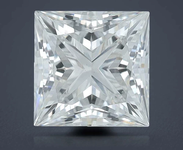 2.28 Carat · G · VS1 Rare Carat Ideal Cut