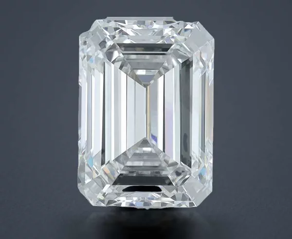 4.36 Carat · F · VS2 Rare Carat Ideal Cut