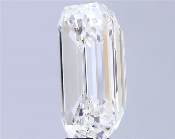 18.09 Carat · G · VS1 Rare Carat Ideal Cut