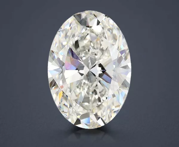 4.07 Carat · G · VS2 Rare Carat Ideal Cut
