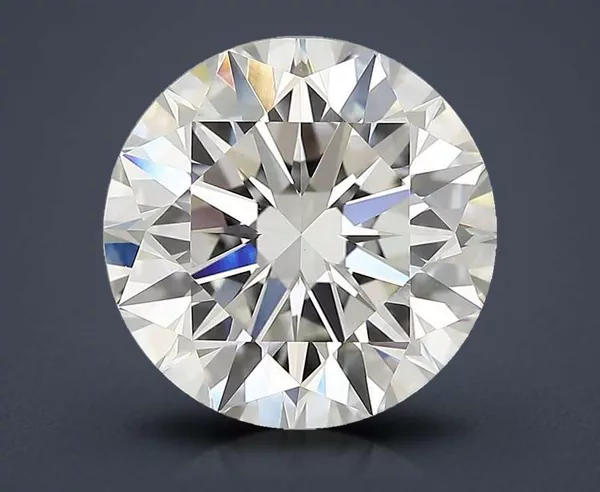 4 Carat · G · VVS2 Rare Carat Ideal Cut