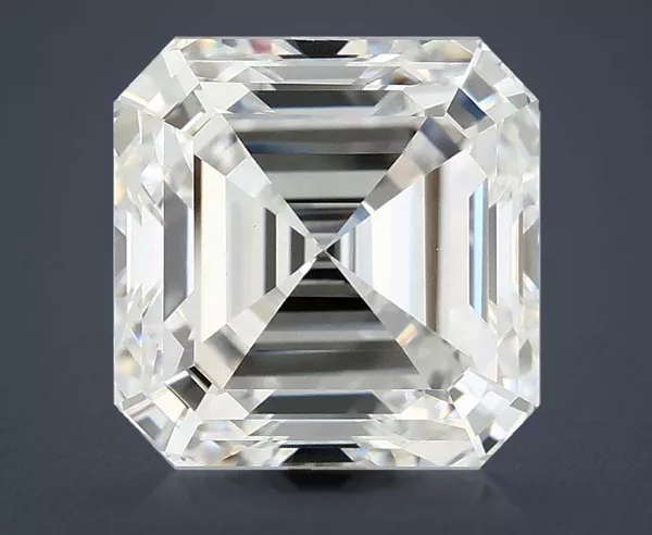5.09 Carat · E · VVS2 Rare Carat Ideal Cut