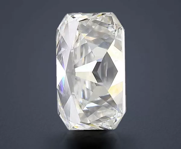 4.02 Carat · E · VVS2 Rare Carat Ideal Cut