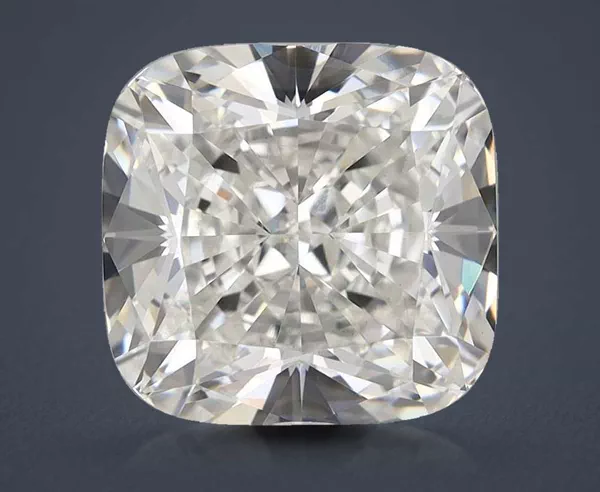5.57 Carat · G · VS1 Rare Carat Ideal Cut