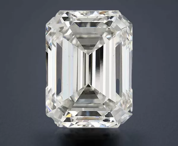 4.89 Carat · F · VS1 Rare Carat Ideal Cut