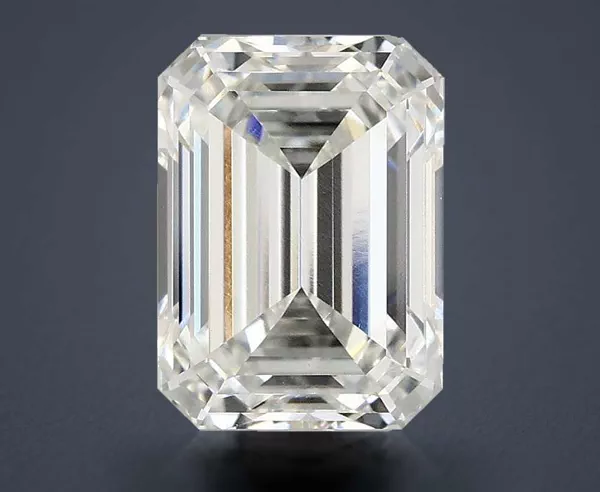 3.03 Carat · F · VS1 Rare Carat Ideal Cut