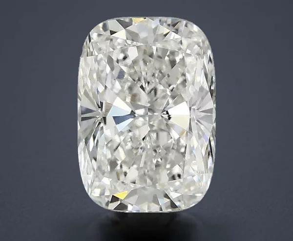 2.1 Carat · E · VS1 Rare Carat Ideal Cut