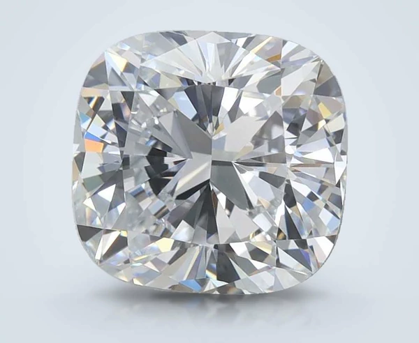 2.33 Carat · E · VS1 Rare Carat Ideal Cut