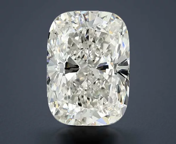 2.35 Carat · F · VVS2 Rare Carat Ideal Cut