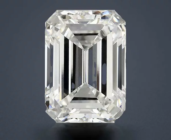 4.7 Carat · E · VVS2 Rare Carat Ideal Cut