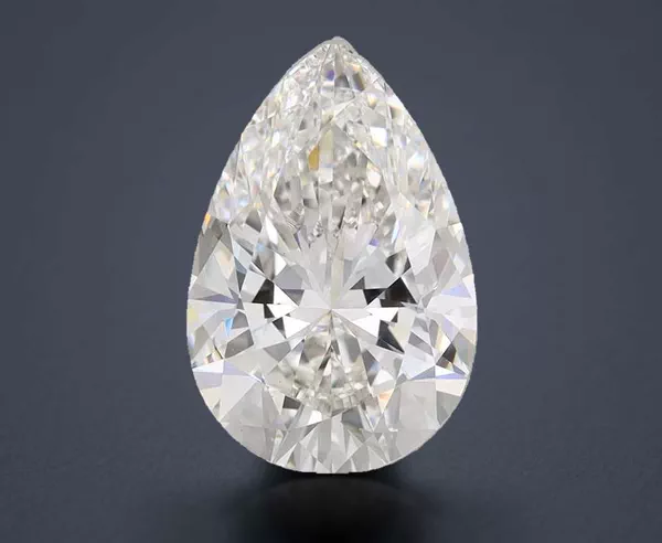 4.25 Carat · G · VS1 Rare Carat Ideal Cut