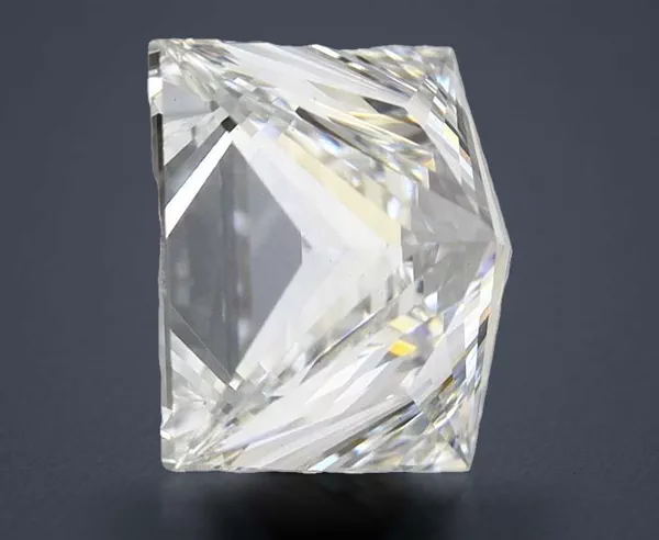 2.25 Carat · G · VS1 Rare Carat Ideal Cut