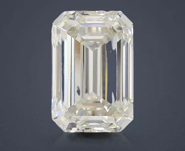 5.24 Carat · I · VVS2 Rare Carat Ideal Cut