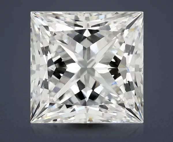 4.59 Carat · F · VVS2 Rare Carat Ideal Cut