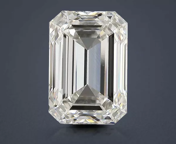 5.55 Carat · G · VVS2 Rare Carat Ideal Cut