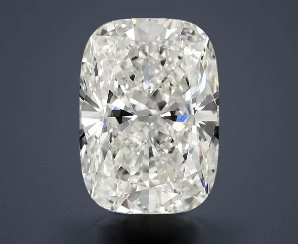 2.37 Carat · F · VS1 Rare Carat Ideal Cut