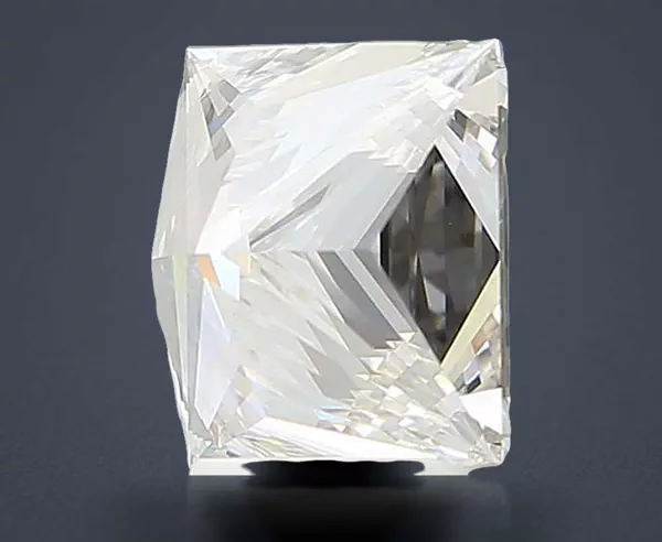 3.41 Carat · G · VVS2 Rare Carat Ideal Cut