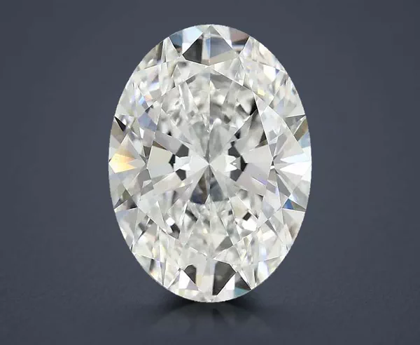 4.55 Carat · E · VS2 Rare Carat Ideal Cut
