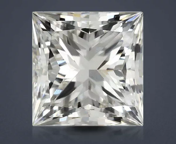 2.39 Carat · G · VVS2 Rare Carat Ideal Cut