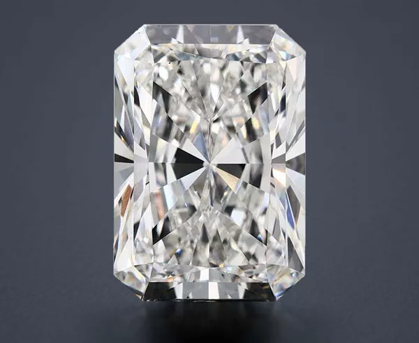 8.01 Carat · G · VS2 Rare Carat Ideal Cut
