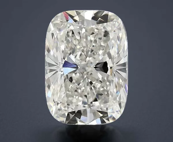 2.59 Carat · F · VS1 Rare Carat Ideal Cut