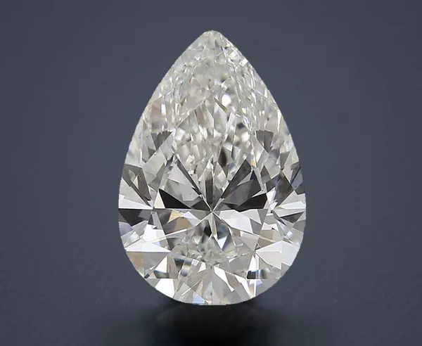 2.36 Carat · F · VS1 Rare Carat Ideal Cut