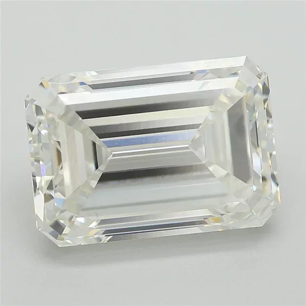 4.33 Carat · F · VVS2 Rare Carat Ideal Cut