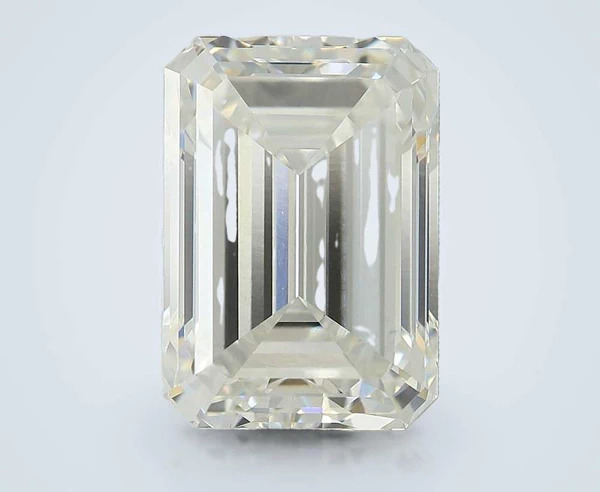 4.33 Carat · F · VVS2 Rare Carat Ideal Cut