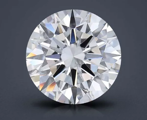 4.04 Carat · G · VVS2 Rare Carat Ideal Cut