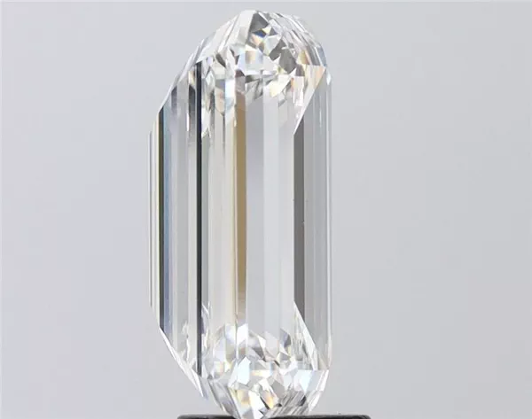 4.93 Carat · E · VS1 Rare Carat Ideal Cut