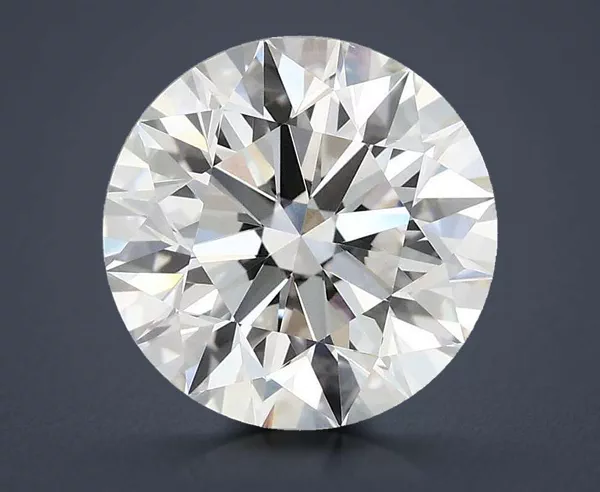 3.96 Carat · E · VVS2 excellent Cut