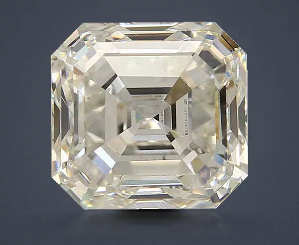 10.04 Carat · G · VS2 Rare Carat Ideal Cut