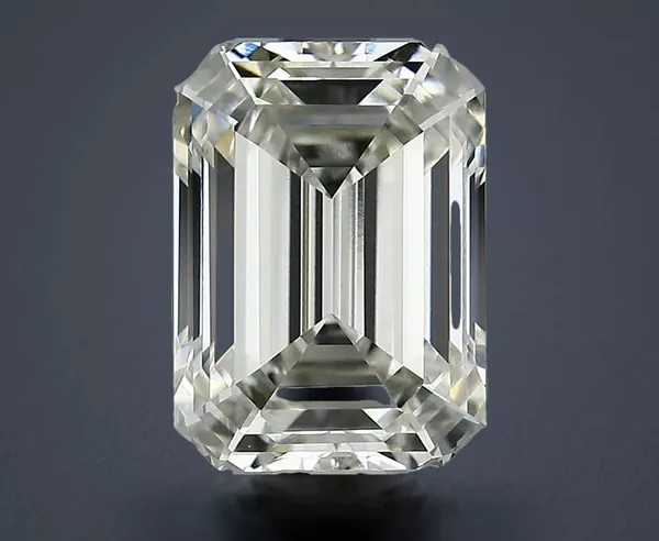 1.96 Carat · F · VVS2 Rare Carat Ideal Cut