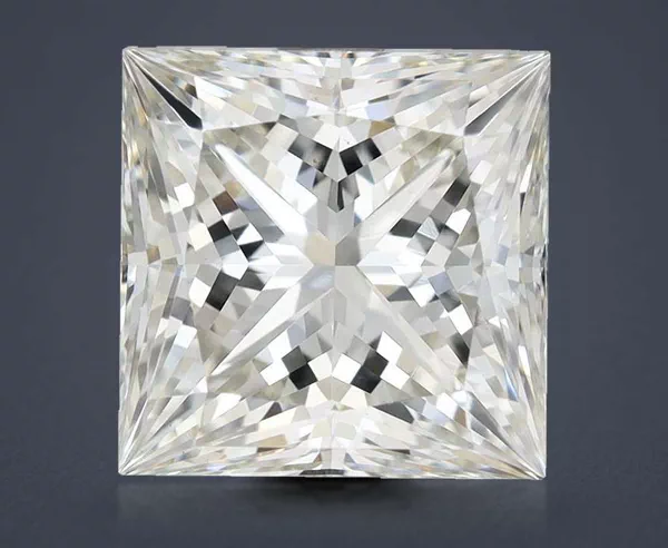2.42 Carat · H · VS1 Rare Carat Ideal Cut