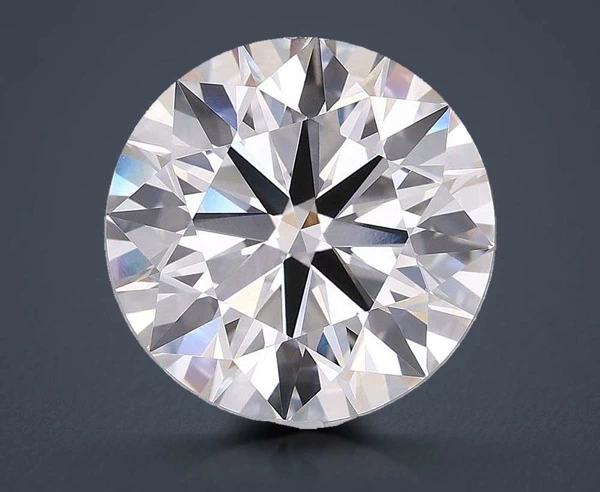 4.04 Carat · G · VVS2 Rare Carat Ideal Cut
