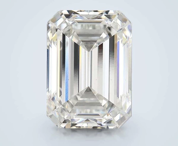 4.56 Carat · G · VS1 Rare Carat Ideal Cut