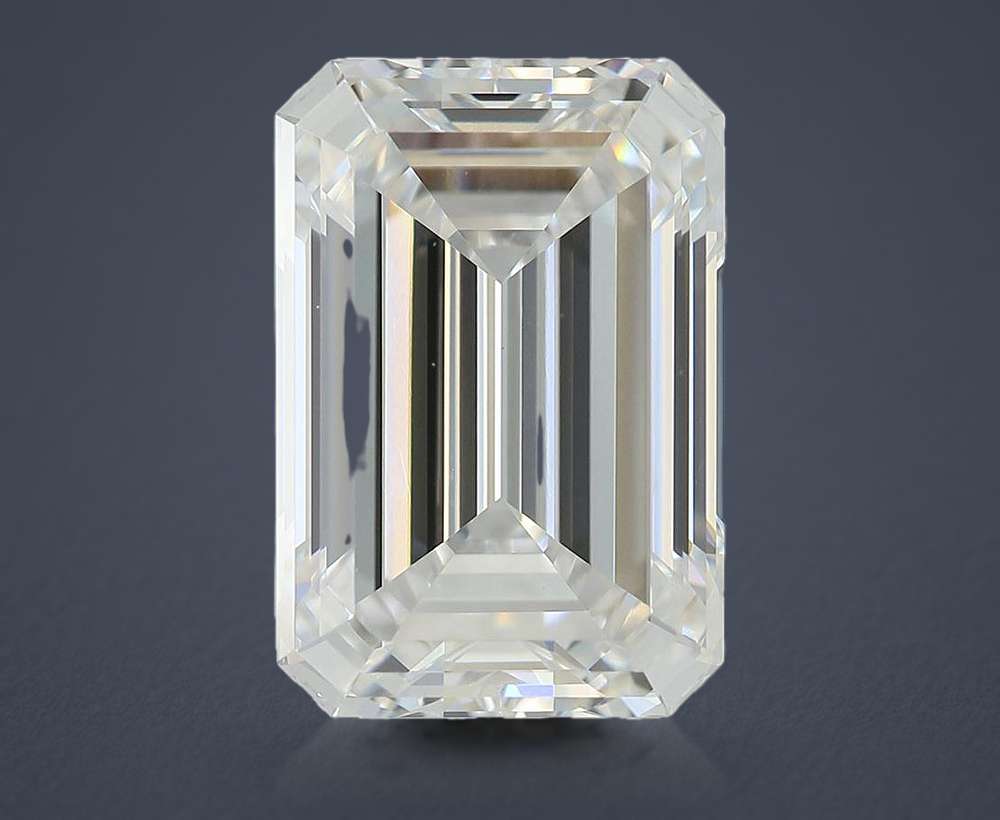5.02 Carat · E · VVS2 Rare Carat Ideal Cut